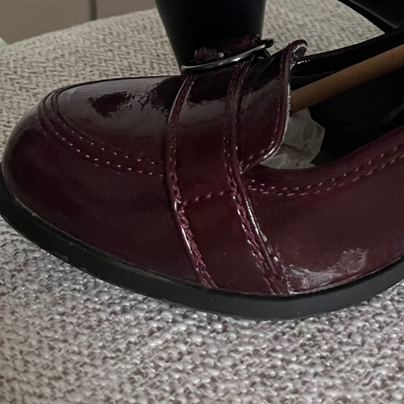 Dress shoe - Picture 9 of 11